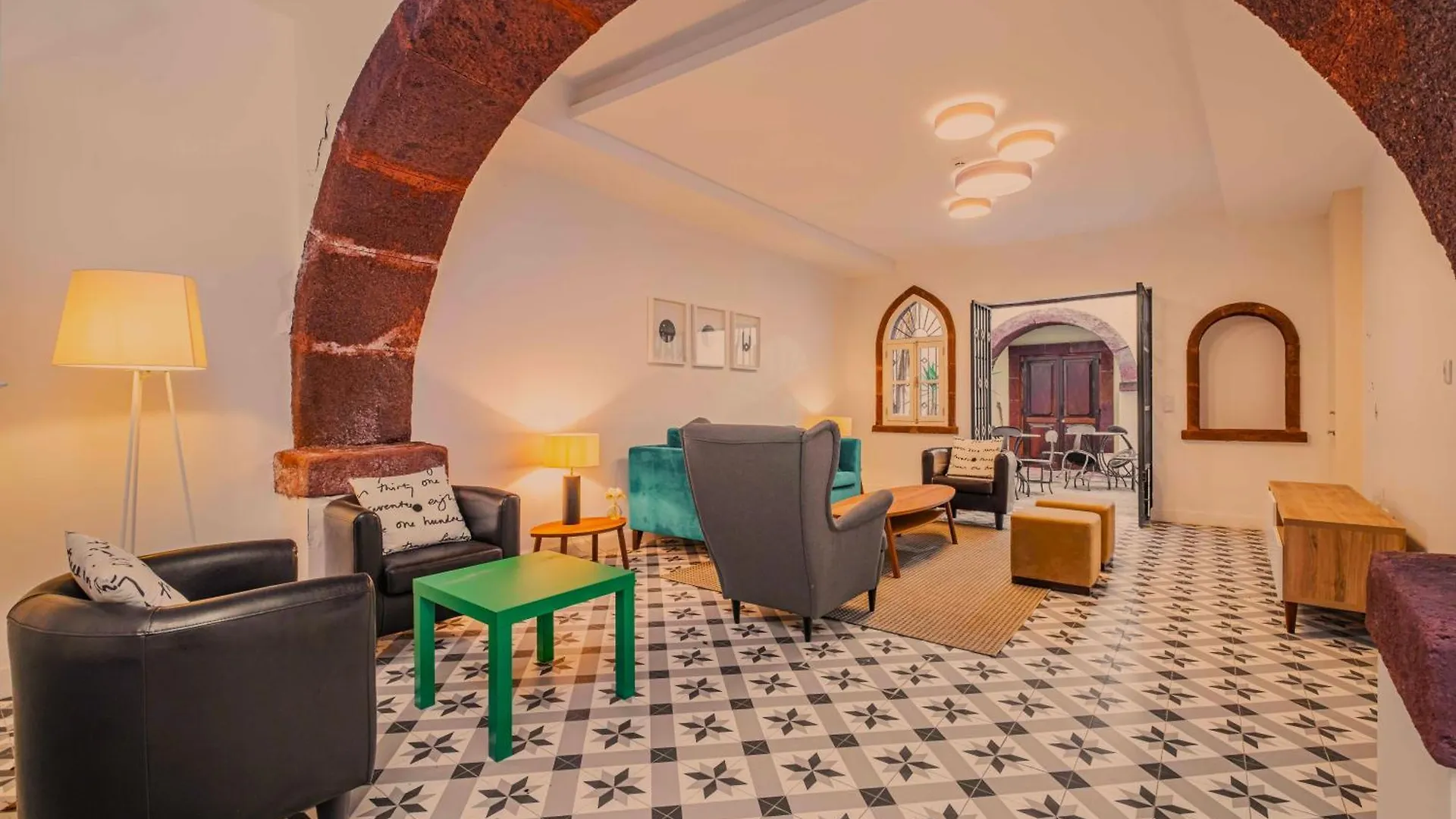 Studios Funchal البرتغال